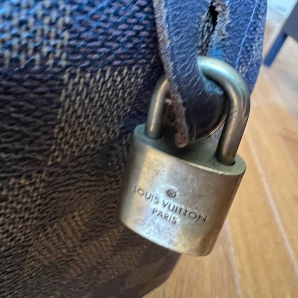 Louis Vuitton Damier Ebene Speedy 30 - Picture 4 of 12